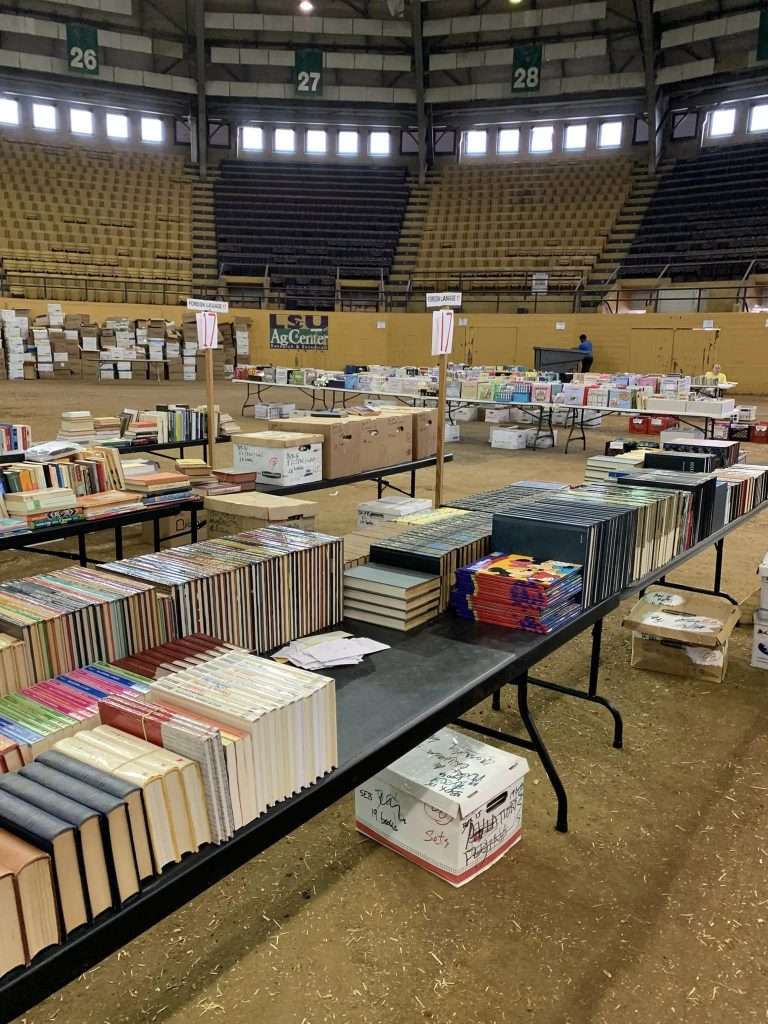 where to donate books baton rouge